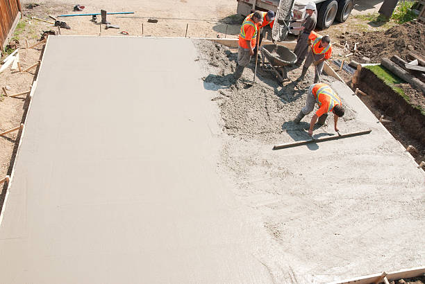 Best Concrete Driveway Installation in El Centro, CA